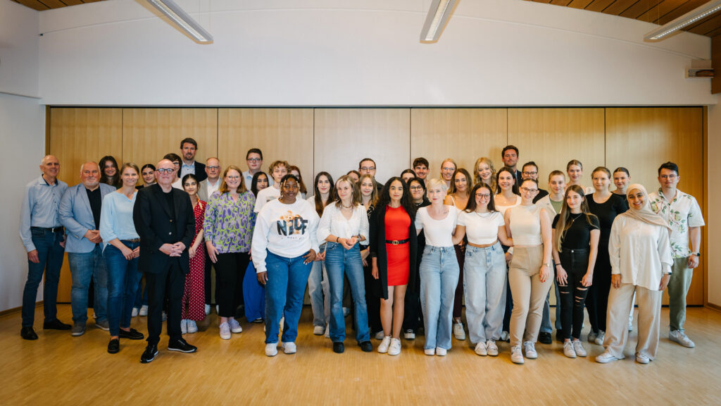 Abschlusspräsentation der finalen Businesspläne im Planspiel “MedTech Start-up” im Sommersemester 2024.